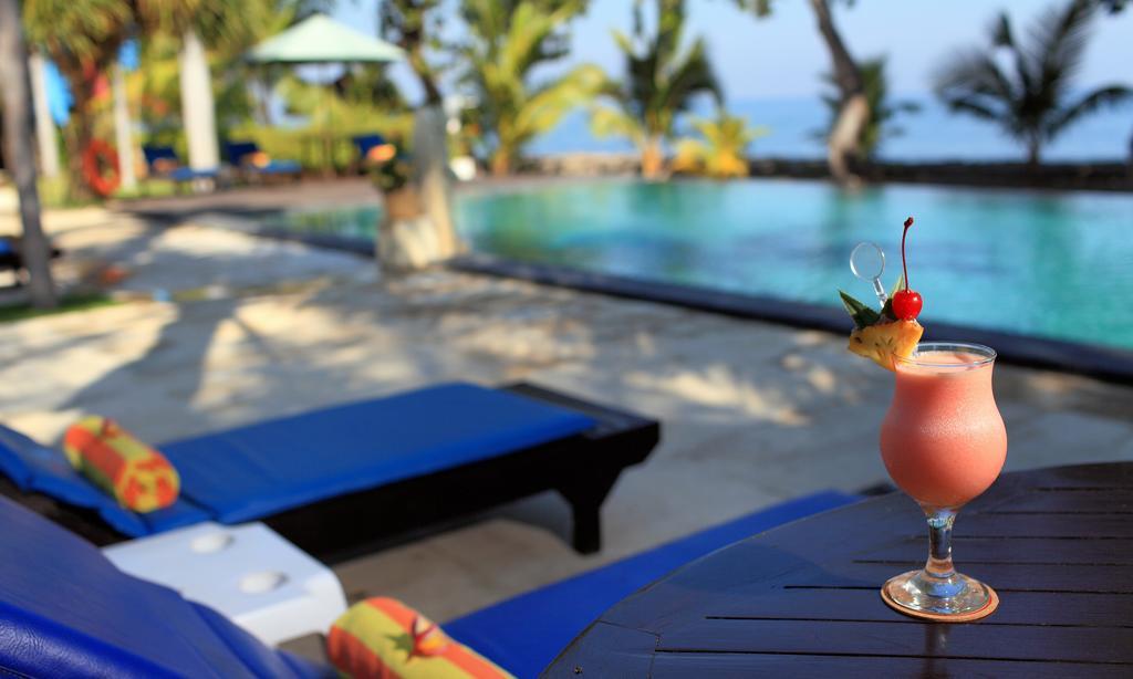 Puri Saron Hotel Baruna Beach Lovina Exterior foto
