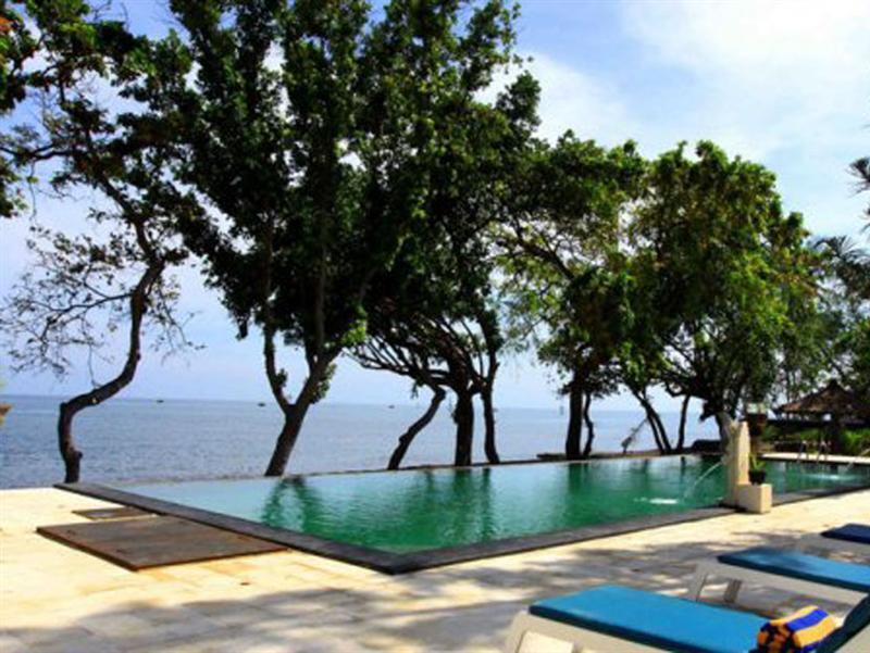 Puri Saron Hotel Baruna Beach Lovina Exterior foto